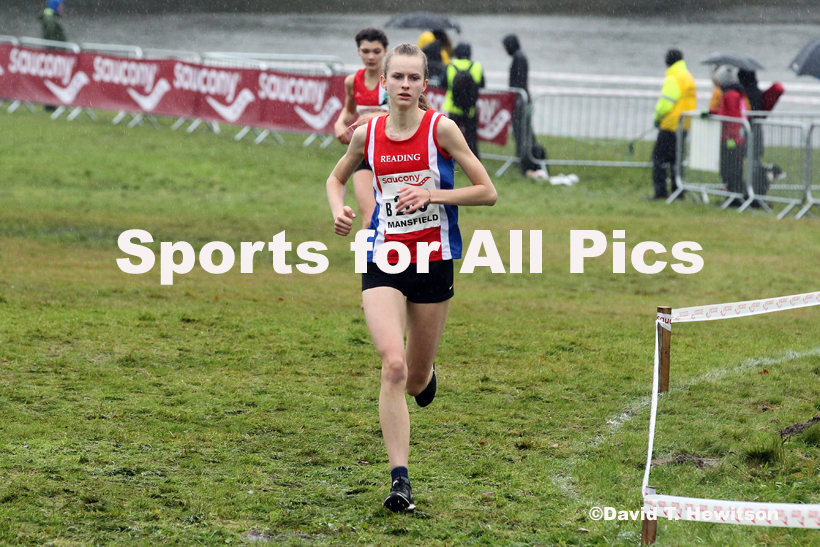 Junior women, National Cross Country Relay Champs., Berry Hill Park, Mansfield.  Photo: David T. Hewitson/Sports for All Pics